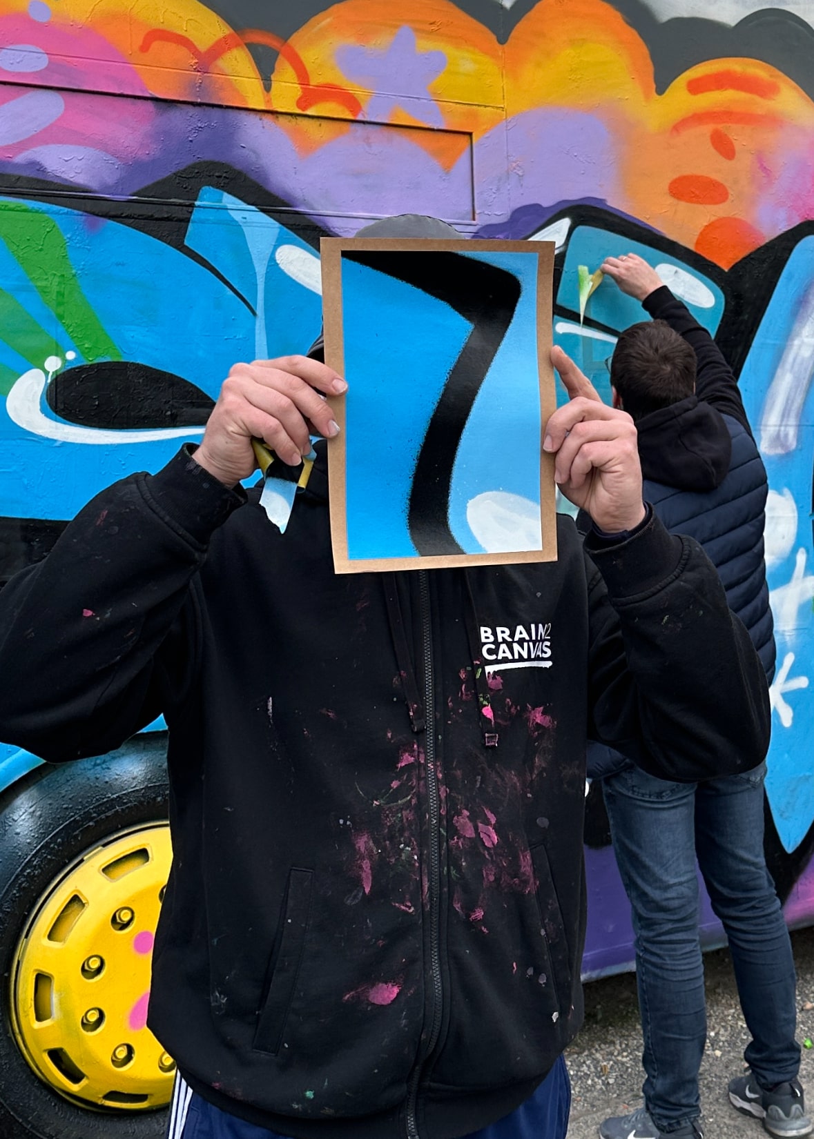 Paint the Bus – Graffiti Team Event im Wellenwerk Berlin - Brain2Canvas